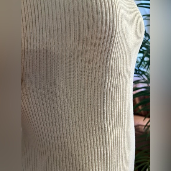 GAP 100% Cotton Ribbed Turtleneck Sweater | XS | White Cream - Picture 6 of 7
